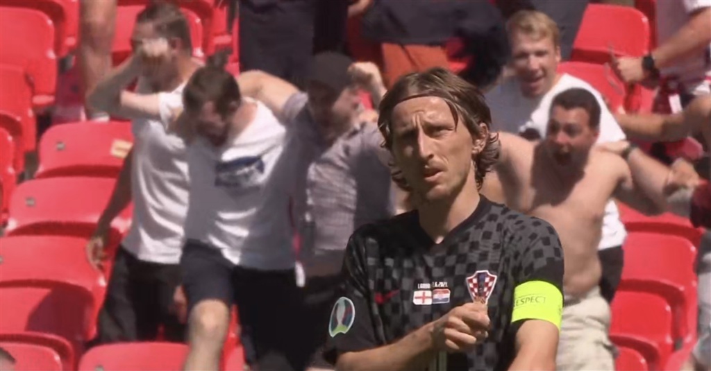 皇马并非毫 皇马并非毫